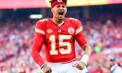 Patrick Mahomes stars against Chargers as Chiefs win sixth straight