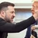 Trump Just Received a Sense-Resetting Slap After Private Meeting With Ukrainian President Zelenskyy Gone Completely Wrong, Where He Was Begging Ukraine for Help Intercepting Iranian-Made Shahed Drones Following the War He Started — What Caught People’s Attention the Most Was When Zelenskyy Swiped the Wig Off Trump’s Head. See Full Story and Videos Before It Is Completely Gone.