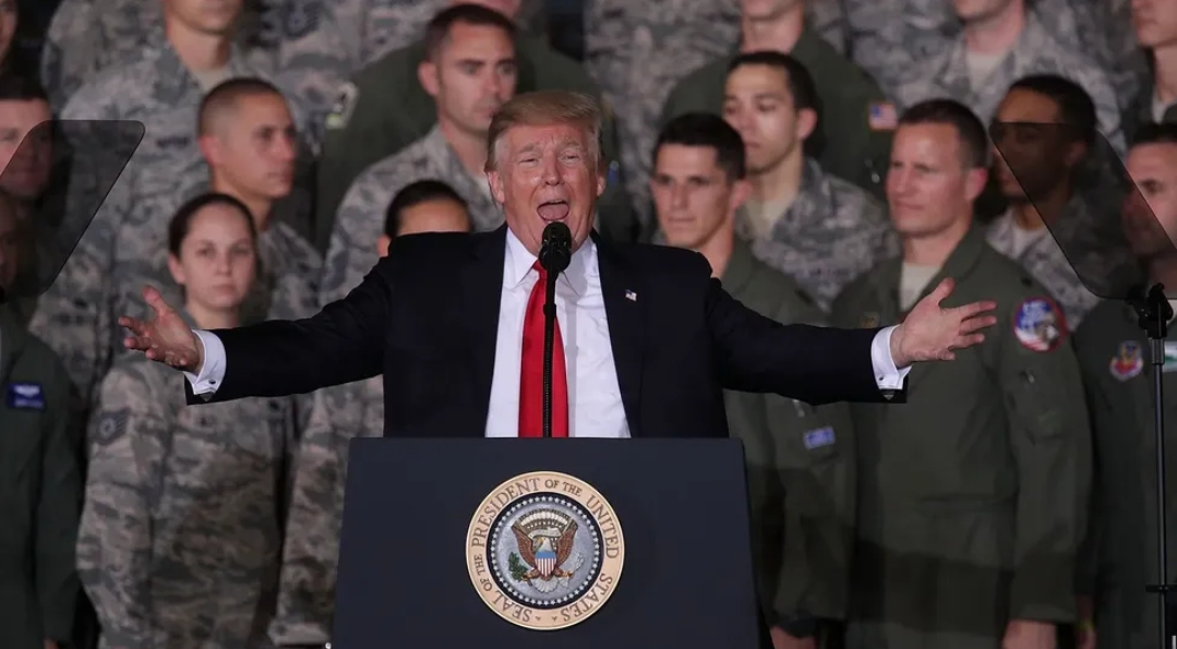 President Trump just announced that the US is now ready to accept military help from any country, including Ukraine, Canada, Europe and the U.K - A stark shift from his earlier boasts about having the world's strongest army and endless ammunition.