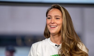 JUST IN: Kylie Kelce, Age 33, Wife of Jason Kelce, Has Been Confirmed to Be... See More