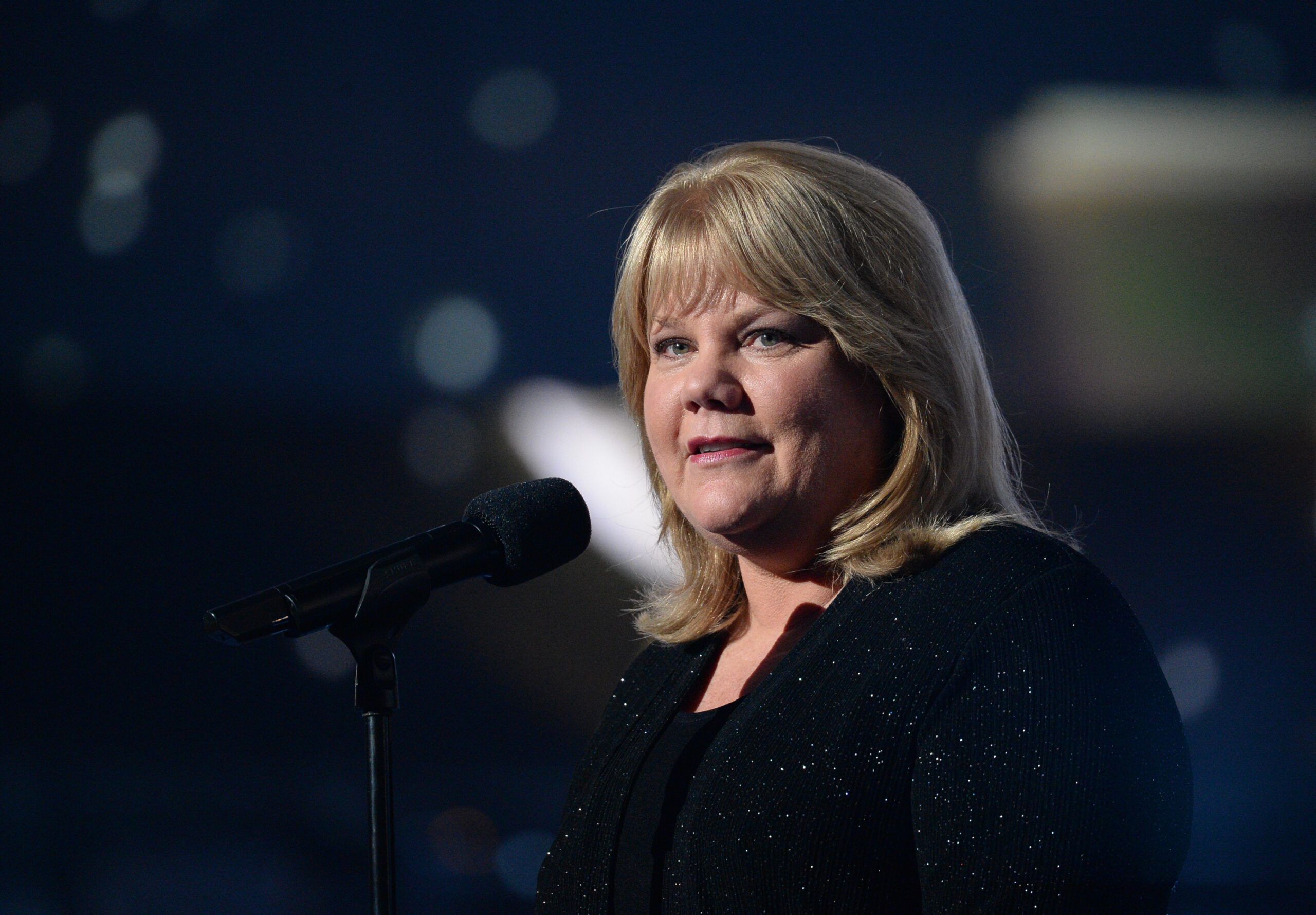 JUST IN: In Florida, the family of 68 Year Old Andrea Swift, beloved mother of popstar icon Taylor Swift, suddenly announced that she has been confirmed...full details